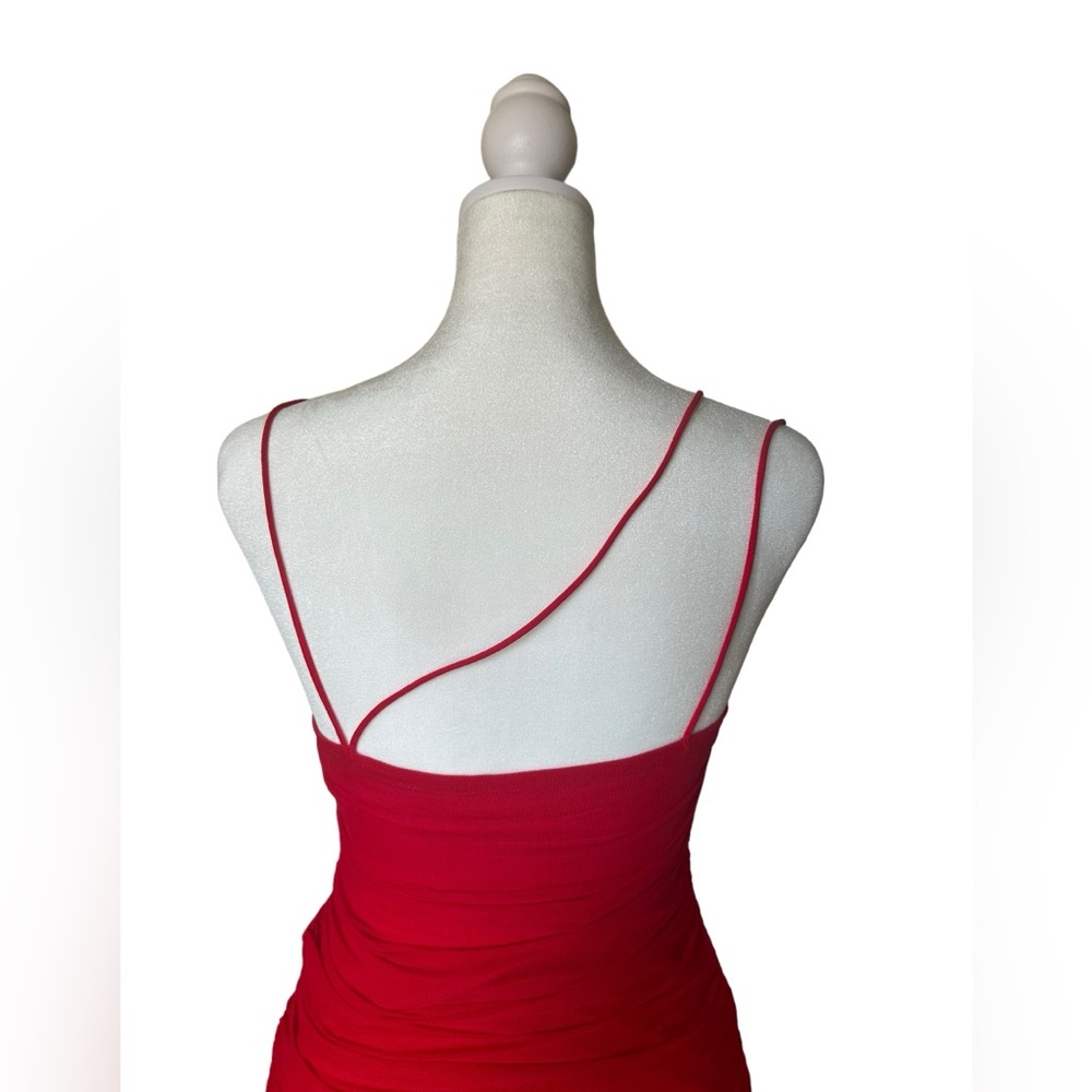 Red Ruched Bodycon Dress - Picture 4 of 8